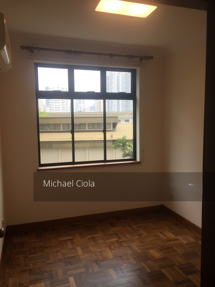 Spring Grove (D10), Condominium #211341841